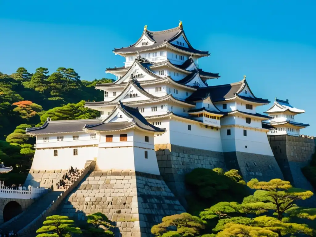 Imagen en alta resolución del majestuoso Castillo Himeji en Japón, con visitantes vestidos de samurái